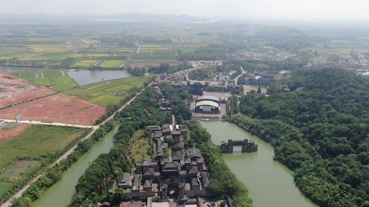 湖北赤壁三国古战场风景航拍  