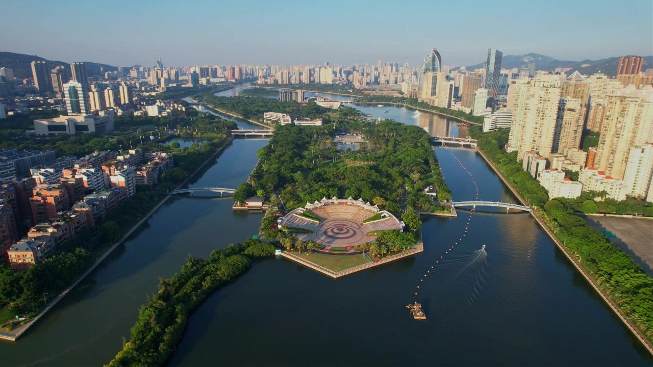 航拍厦门白鹭洲公园景观