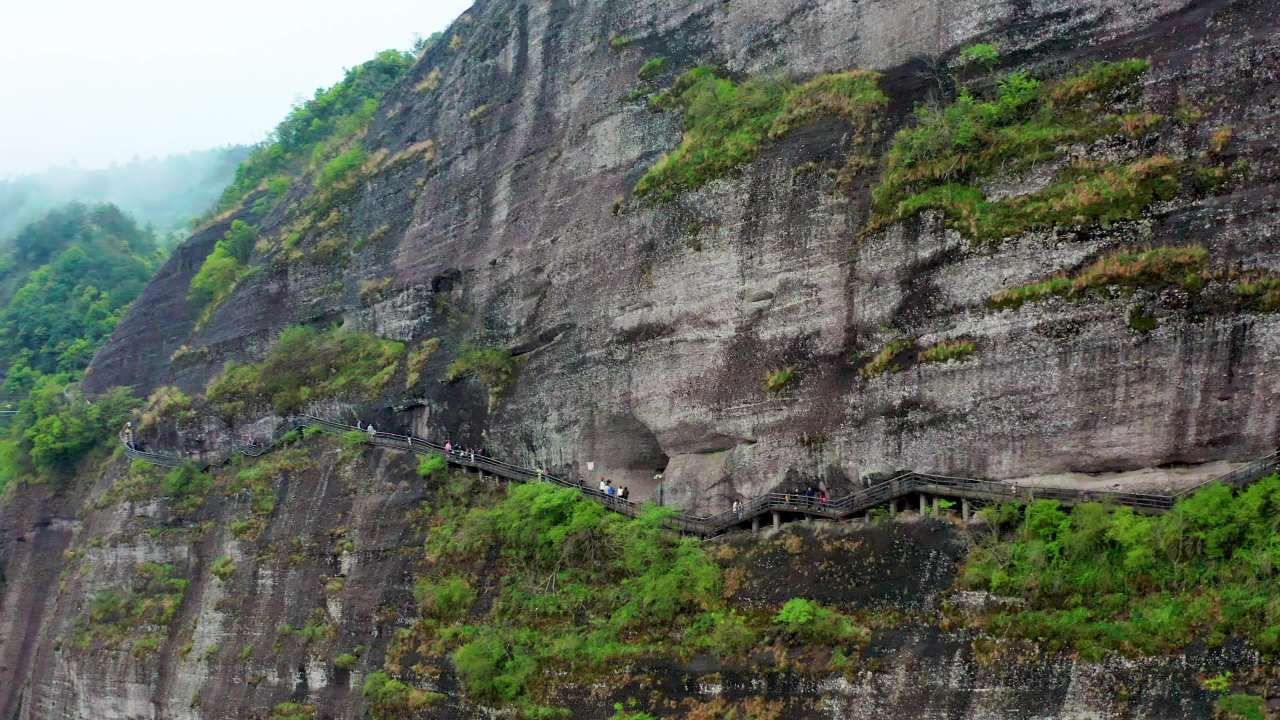 江西龙南南武当山栈道上风光 