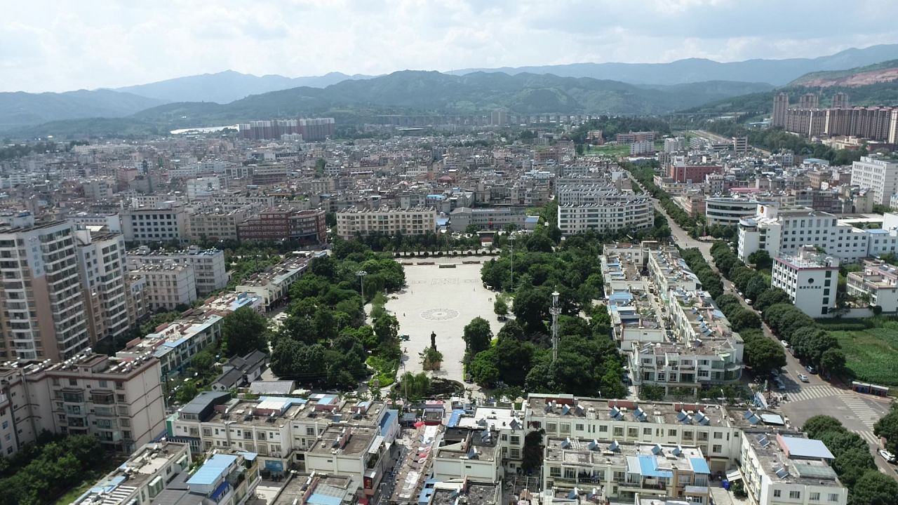 嵩明县兰茂广场城市航拍