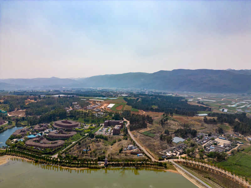 云南红河弥勒东方韵景区航拍 