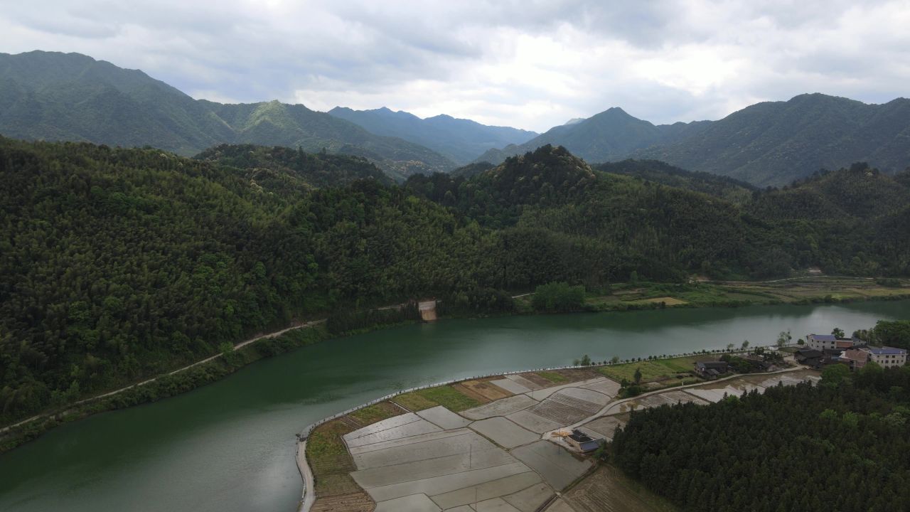 绥宁巫水航拍 9