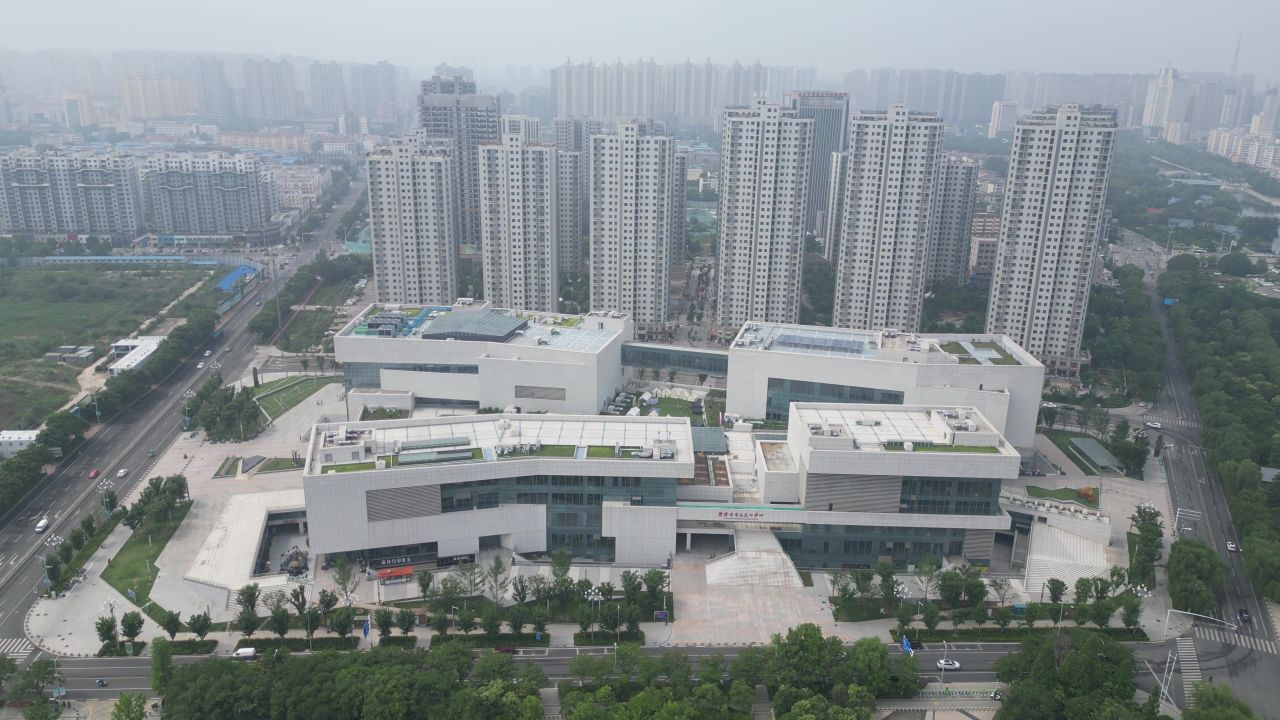 航拍山东菏泽市美术馆科技馆