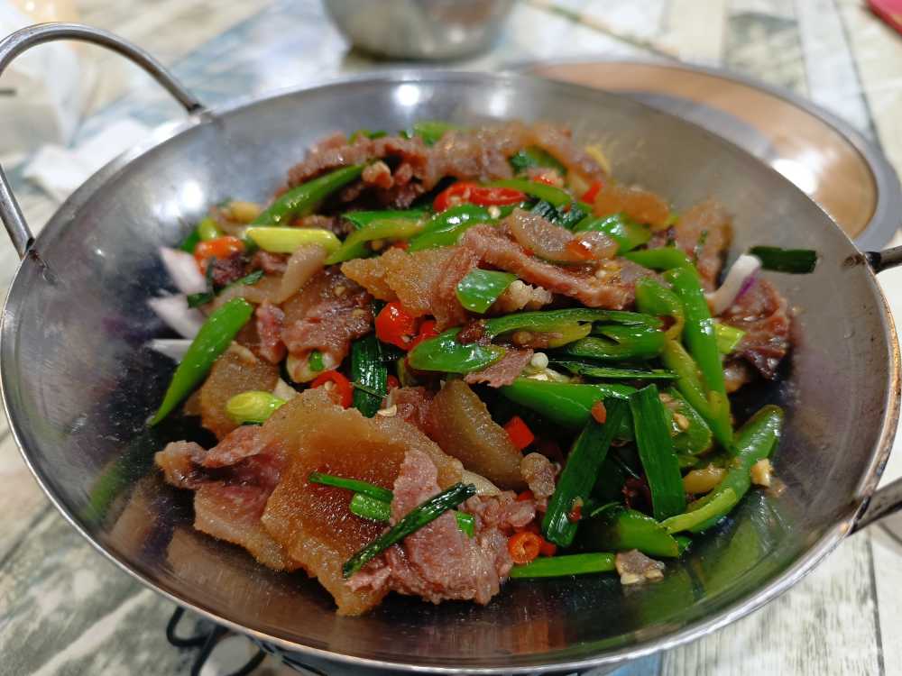 湘菜干锅牛皮