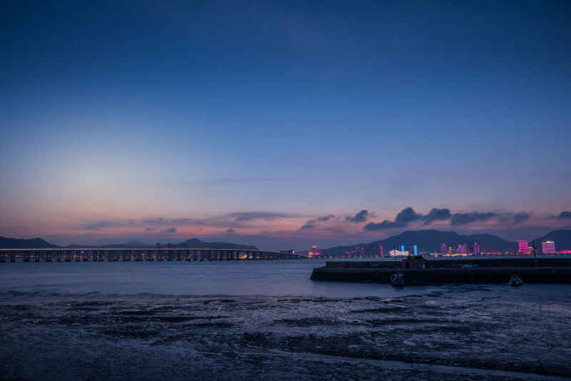 码头夜景