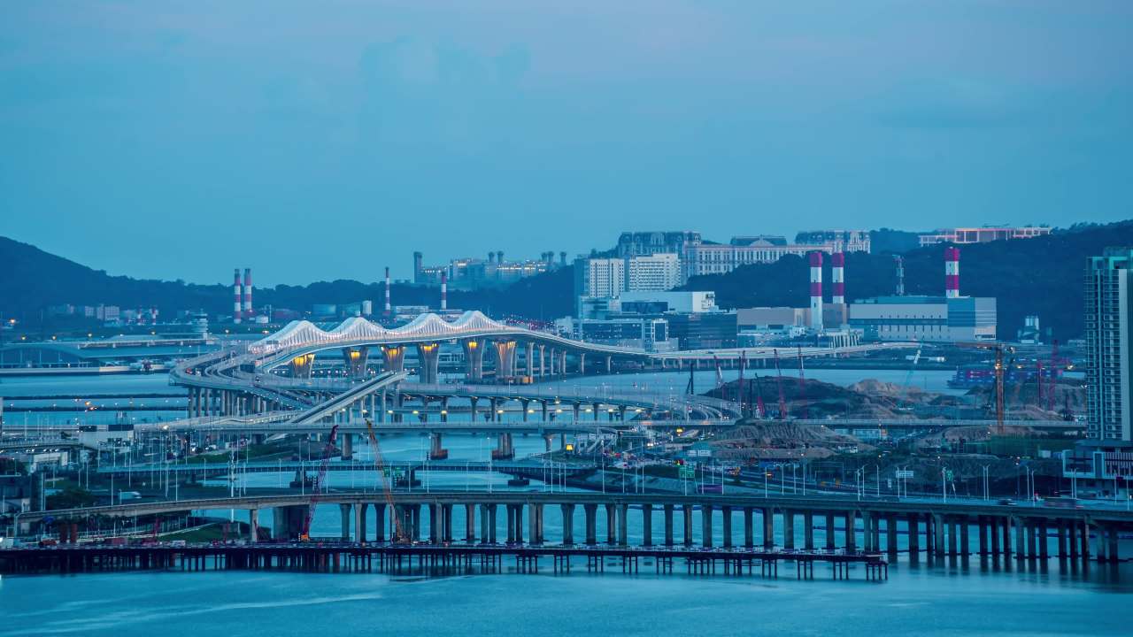 澳门大桥日转夜延时拍摄