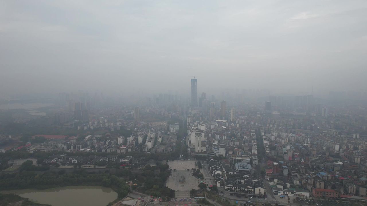 湖南岳阳城市清晨风光航拍 