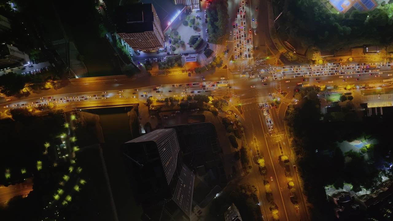 十字路口道路交通车流城市夜景航拍