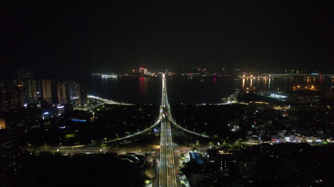 广东湛江城市夜景灯光交通航拍