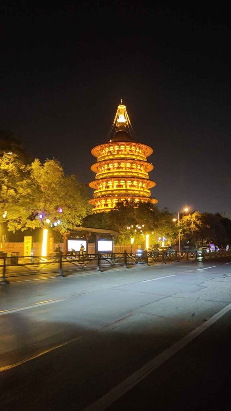 洛阳名堂