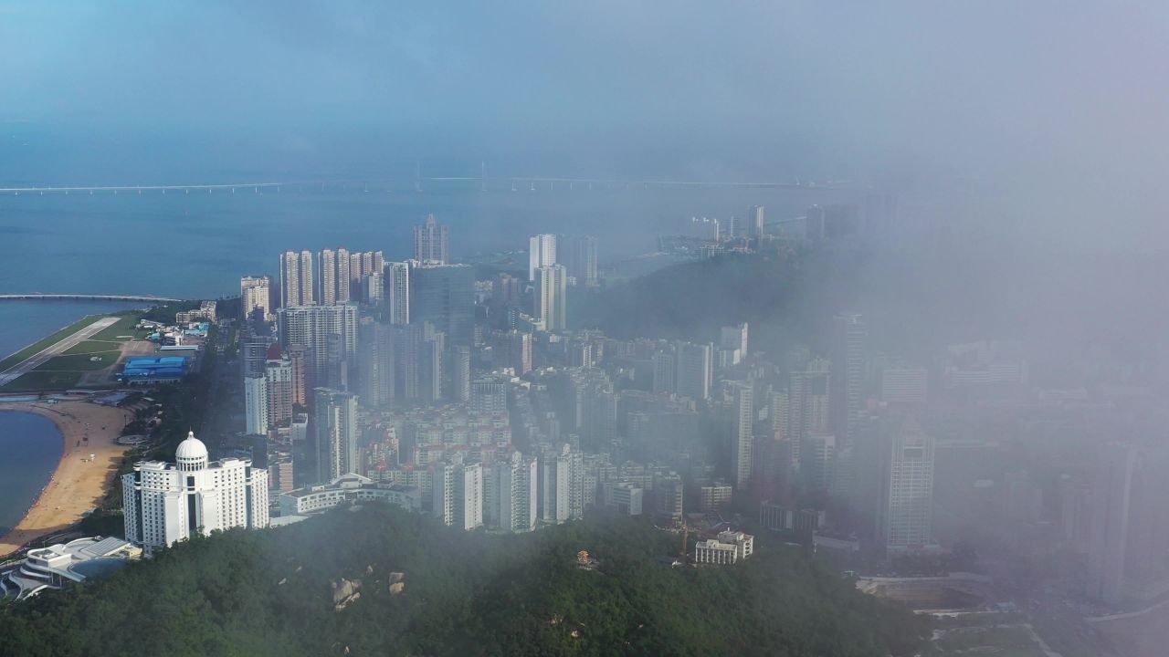 云雾下的传说