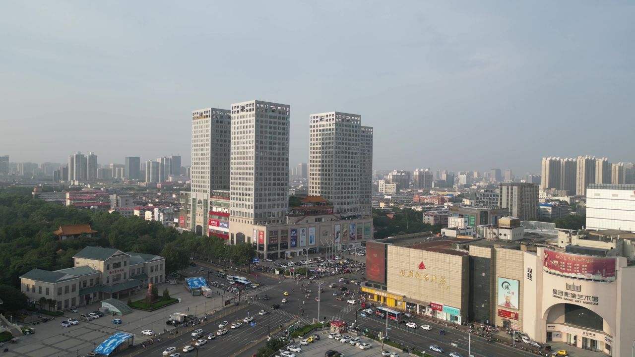  航拍山东济宁运河城商业摩尔