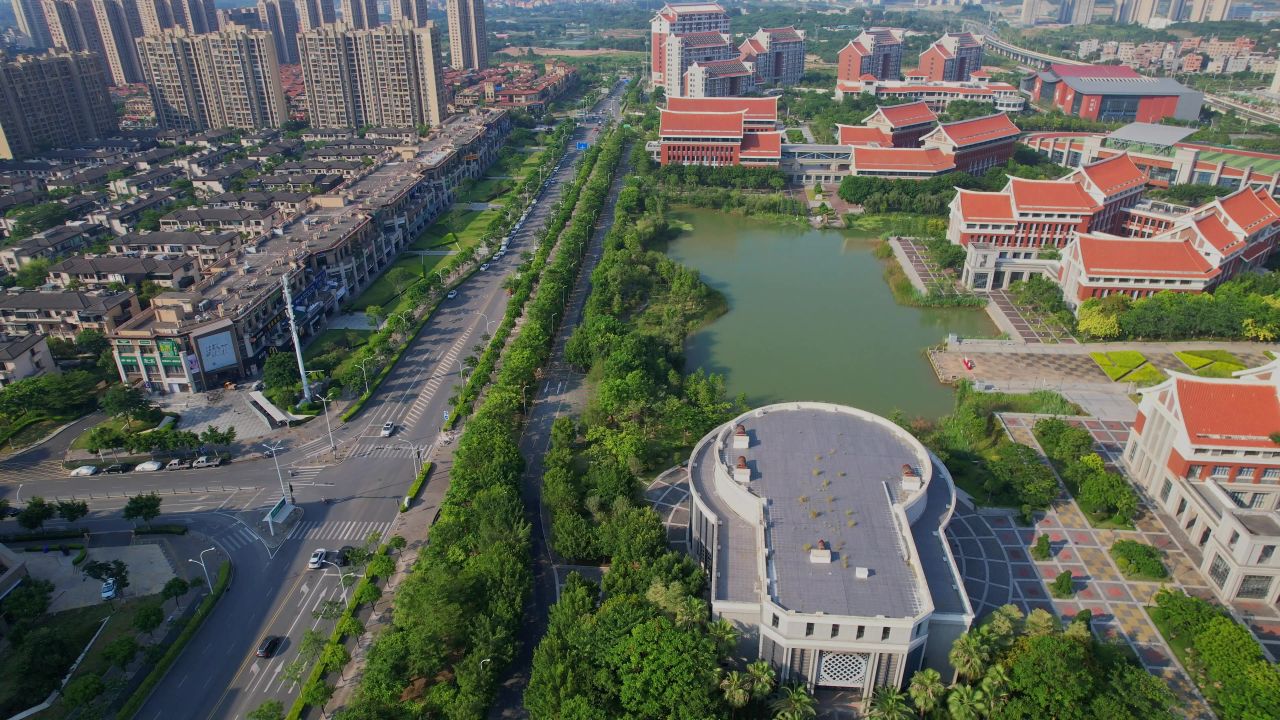 航拍厦门医学院景观 4