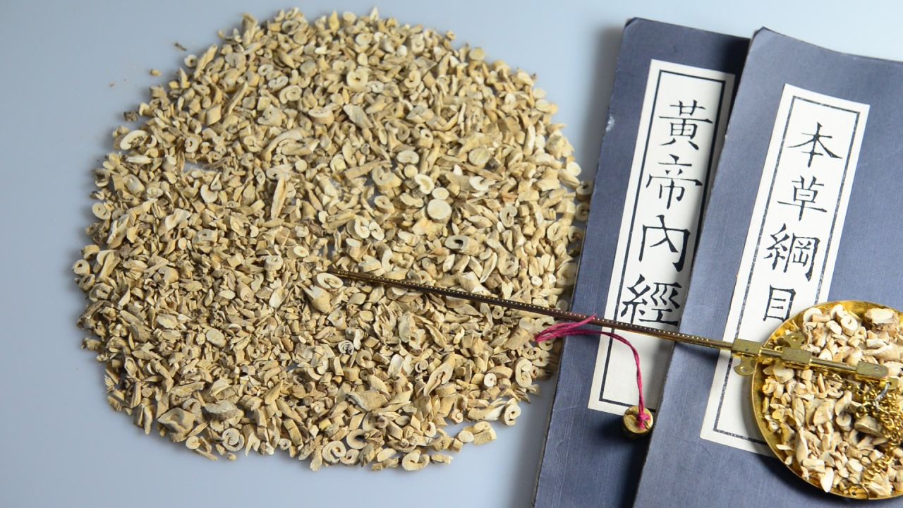 白鲜皮中药材
