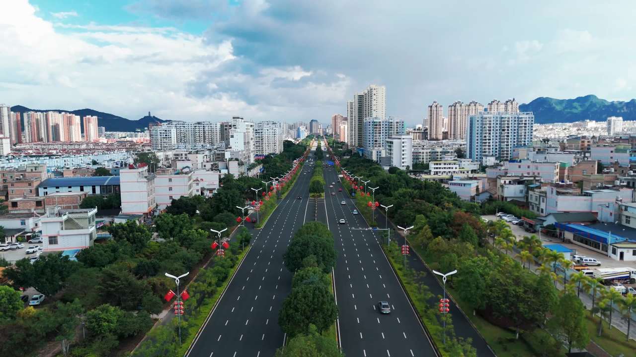 城市主干道航拍景象