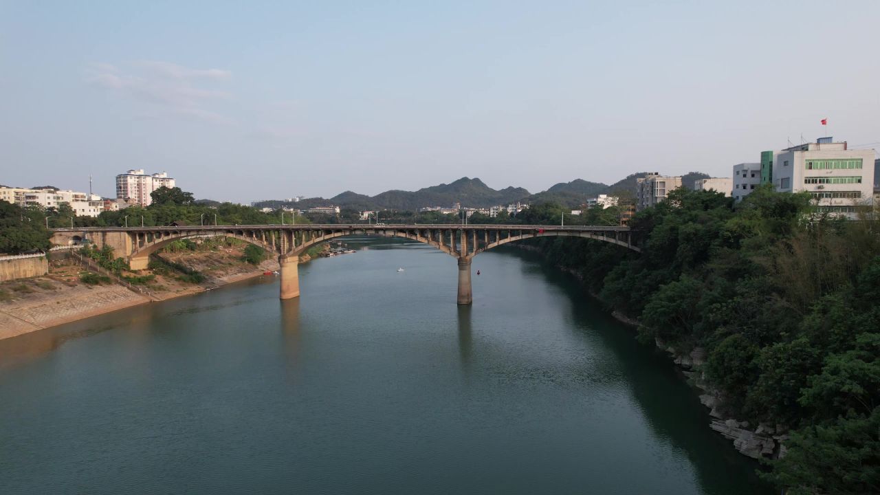 广西崇左城市全景航拍 