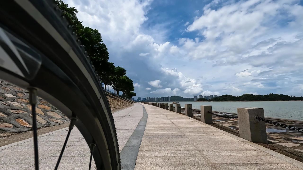 空镜山地车 