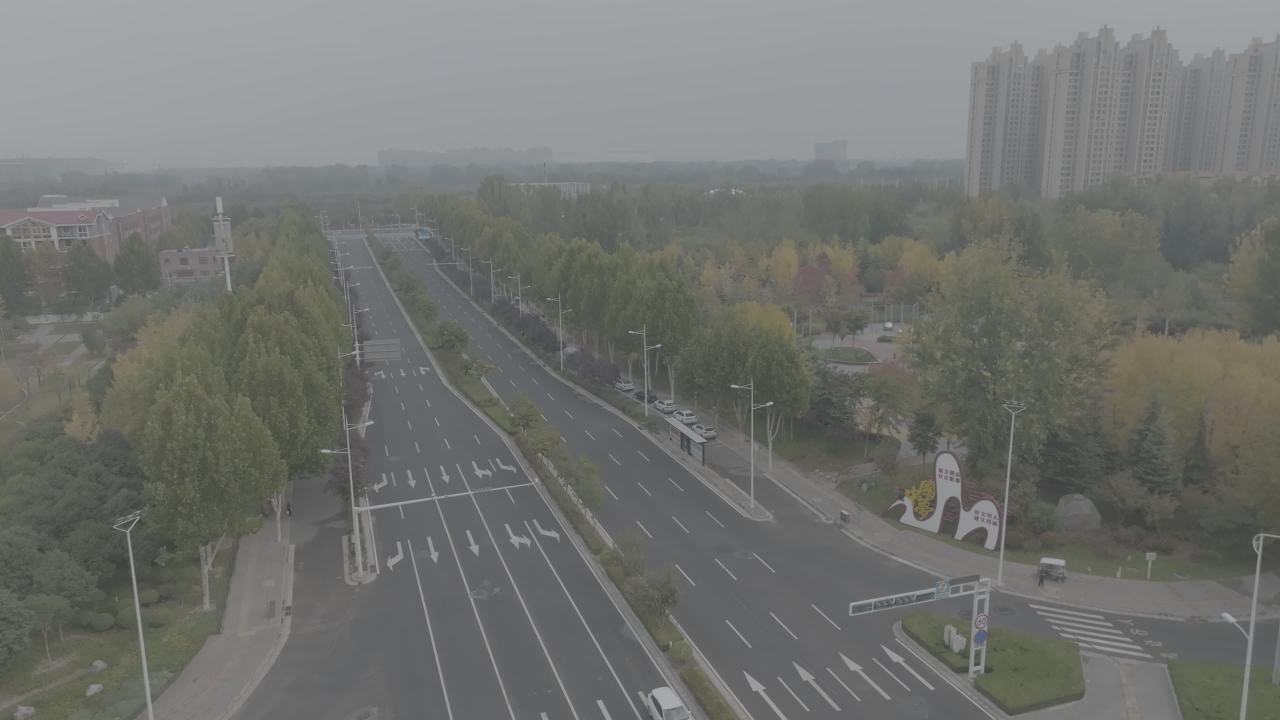 清晨的城市绿道
