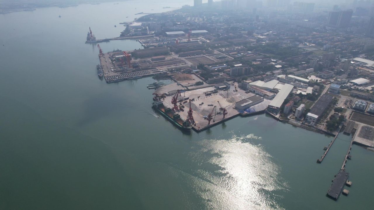 广东湛江城市风光航拍 