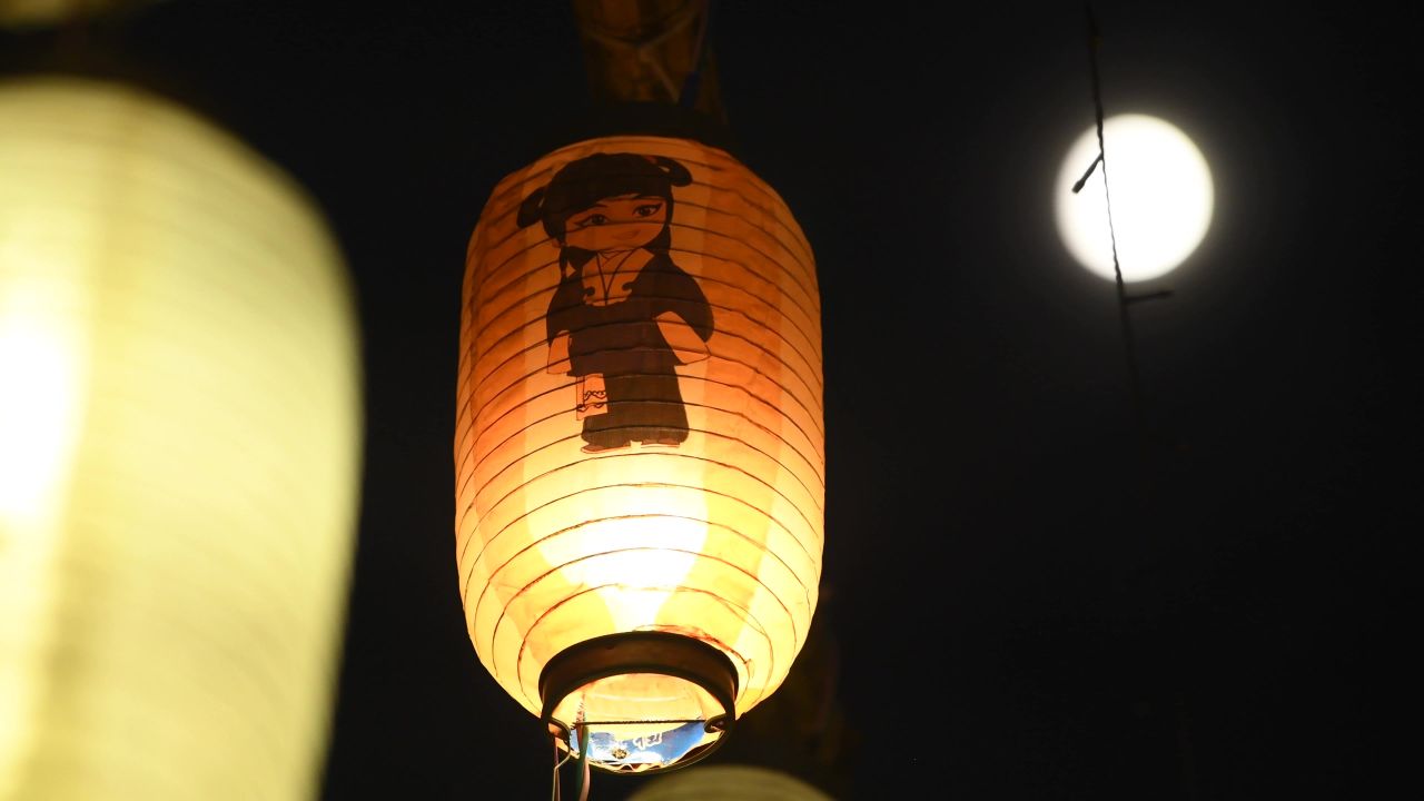 4k城市夜晚帐篷集市休闲放松