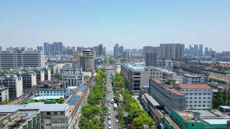 航拍湖北襄阳城市交通大道