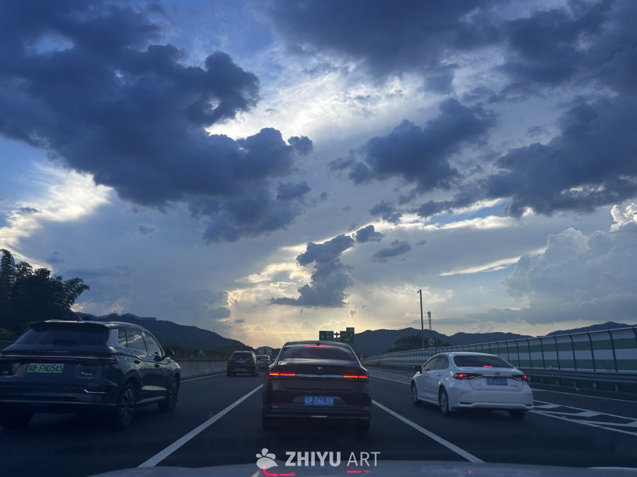 路上的风景