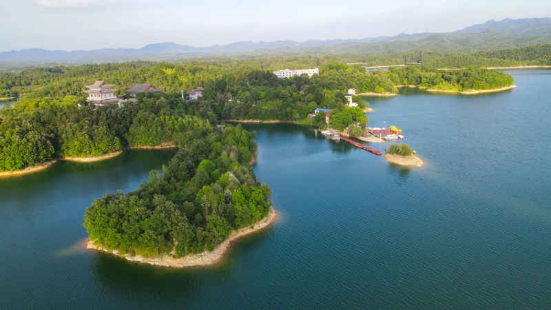  航拍湖北随州琵琶湖风景区