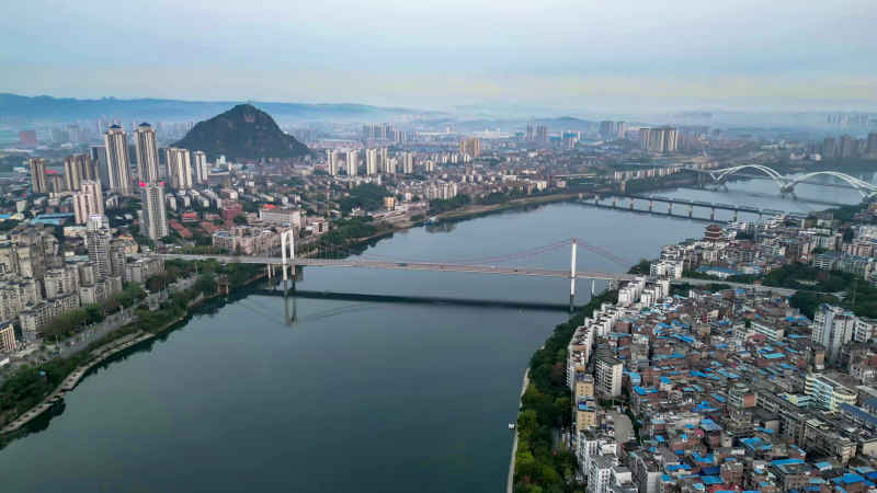 广西柳州城市风光航拍摄影图 