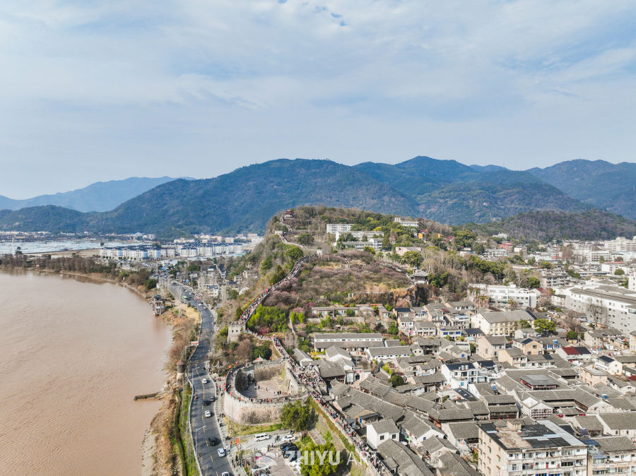 航拍浙江临海台州府城城区风光 16