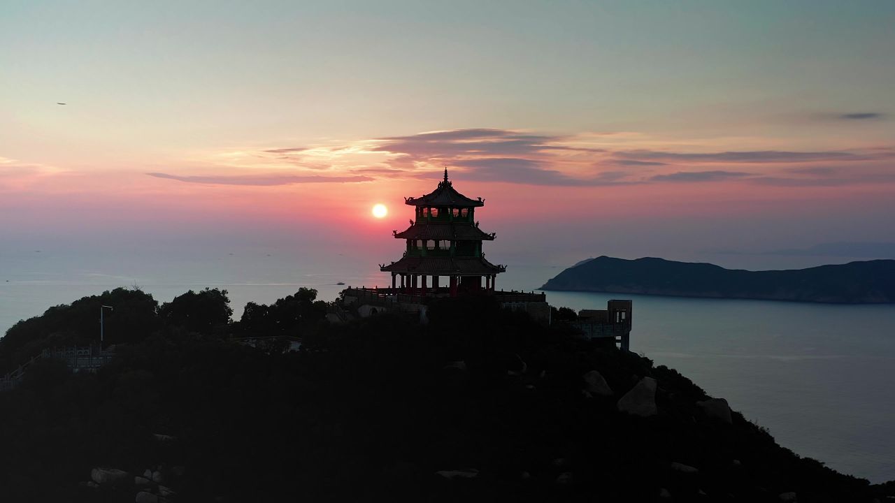 珠海东澳岛二四年十月蜜月阁傍晚航拍一