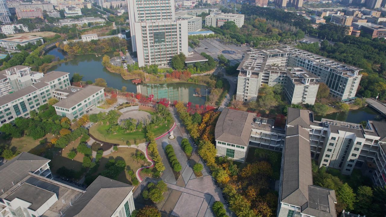 航拍福建江夏学院景观 8