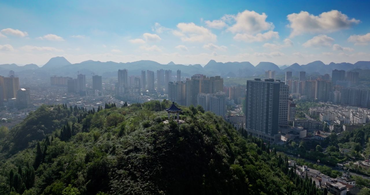 贵州安顺平坝城市风光航拍 3