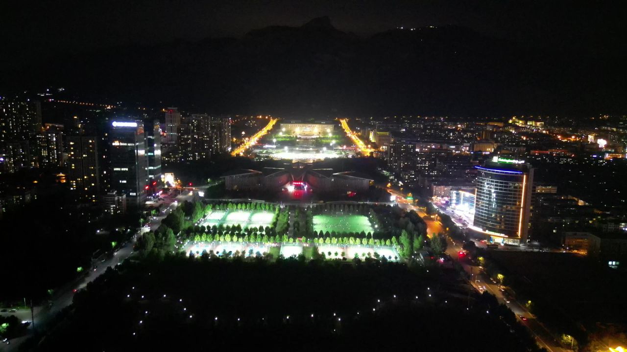 航拍山东泰安会展中心夜景