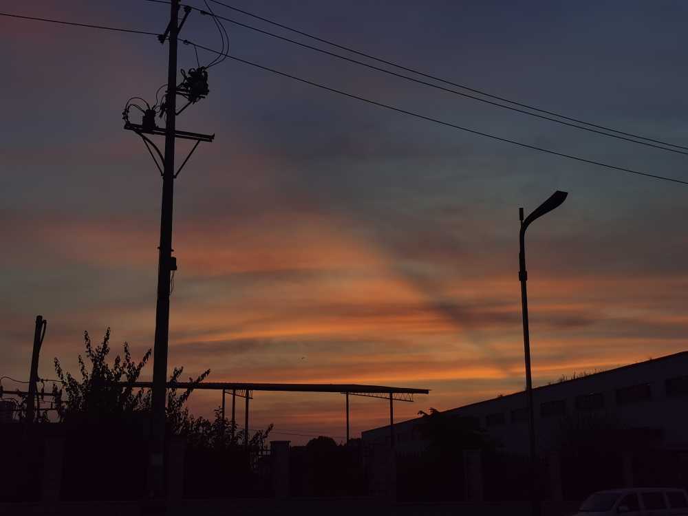 寞，晚霞