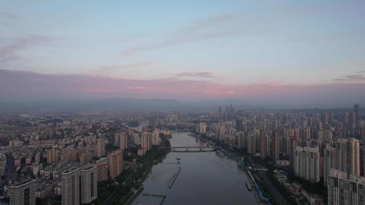 福建福州城市清晨闽江日出航拍