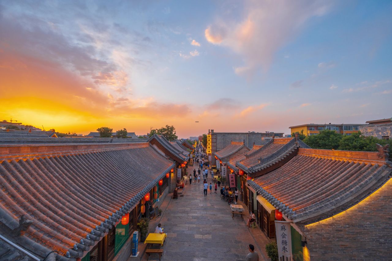 忻州古城古建筑日落