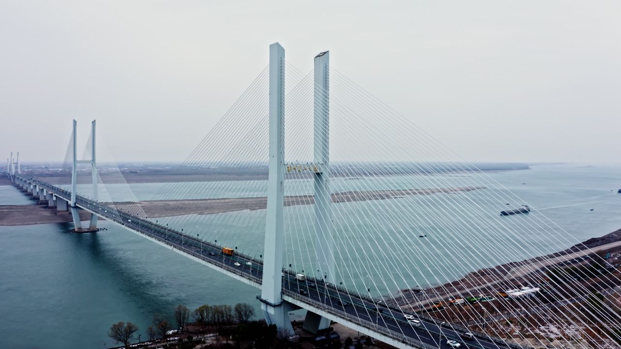 湖北荆州长江大桥航拍