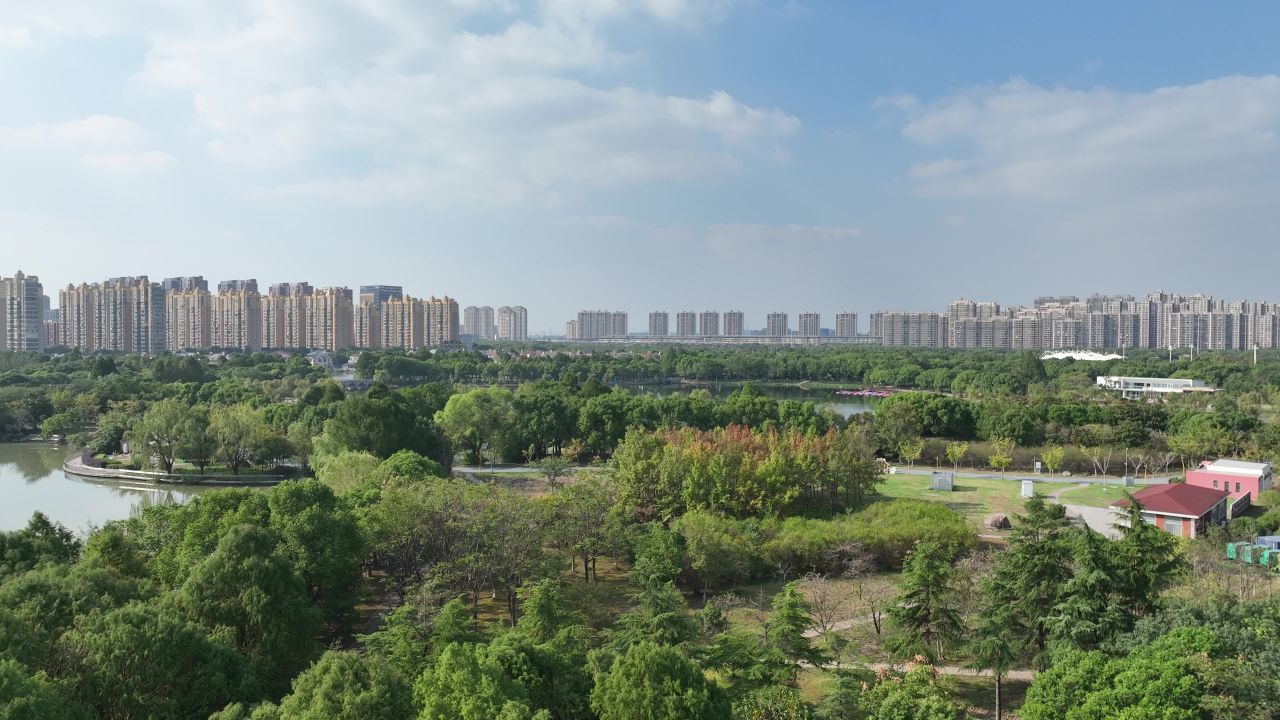 4K航拍昆山体育生态园 3