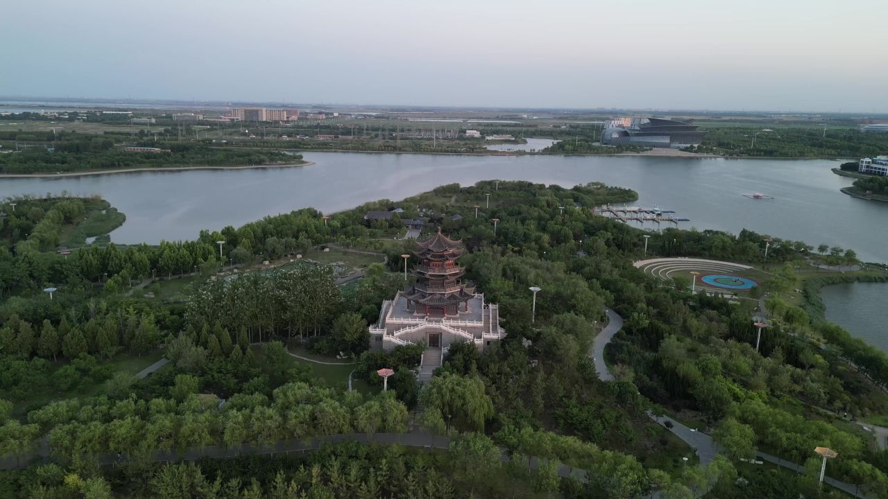  山东东营清风湖公园多宝塔航拍