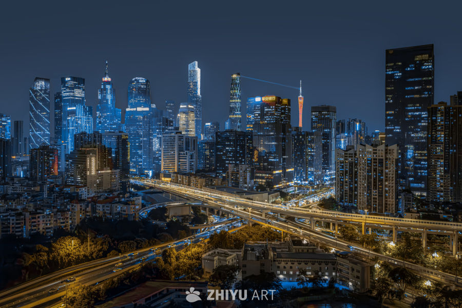 夜幕下的都市繁华