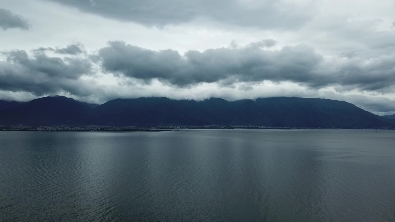 洱海