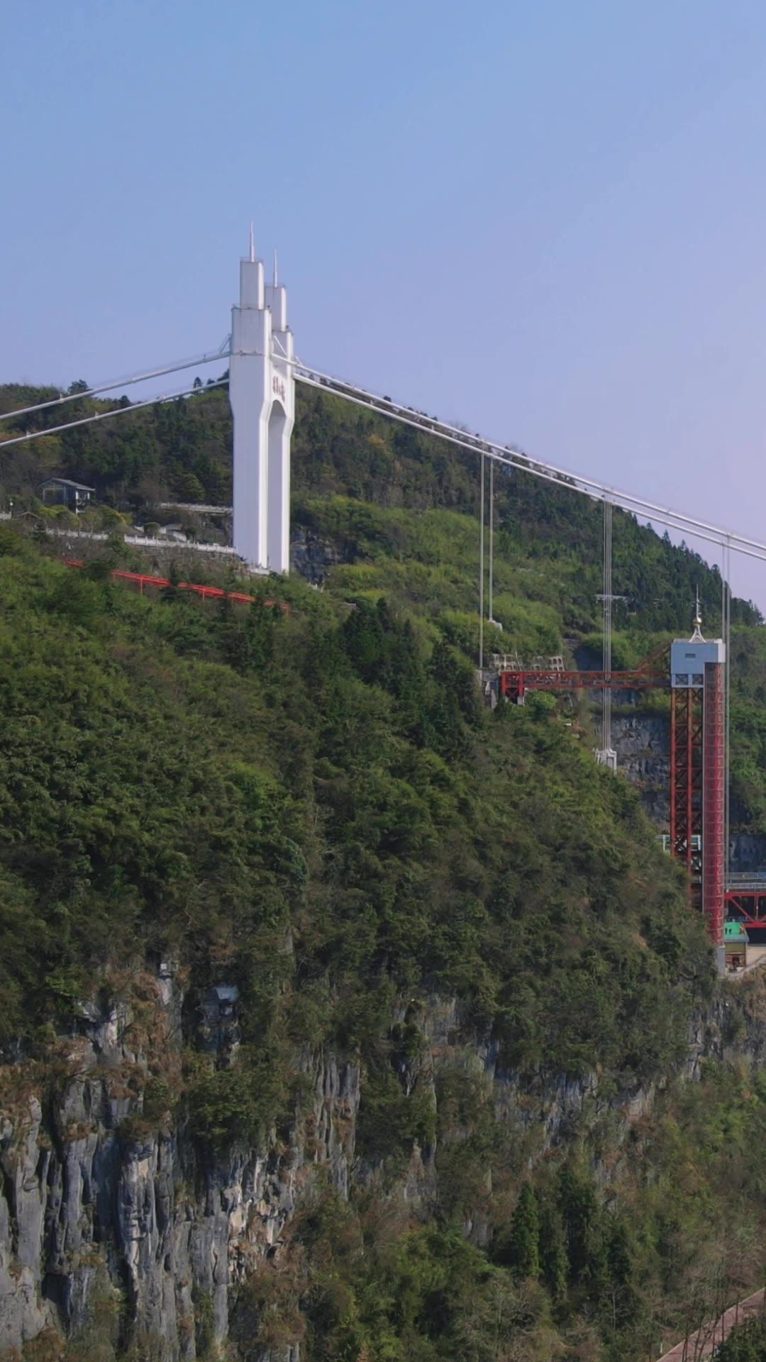 旅游景区世界第一悬索大桥矮寨