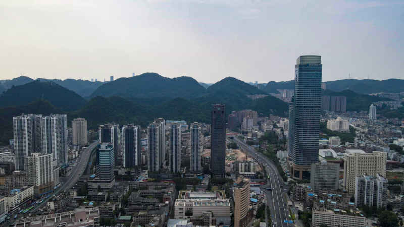 贵州贵阳城市风光航拍图 