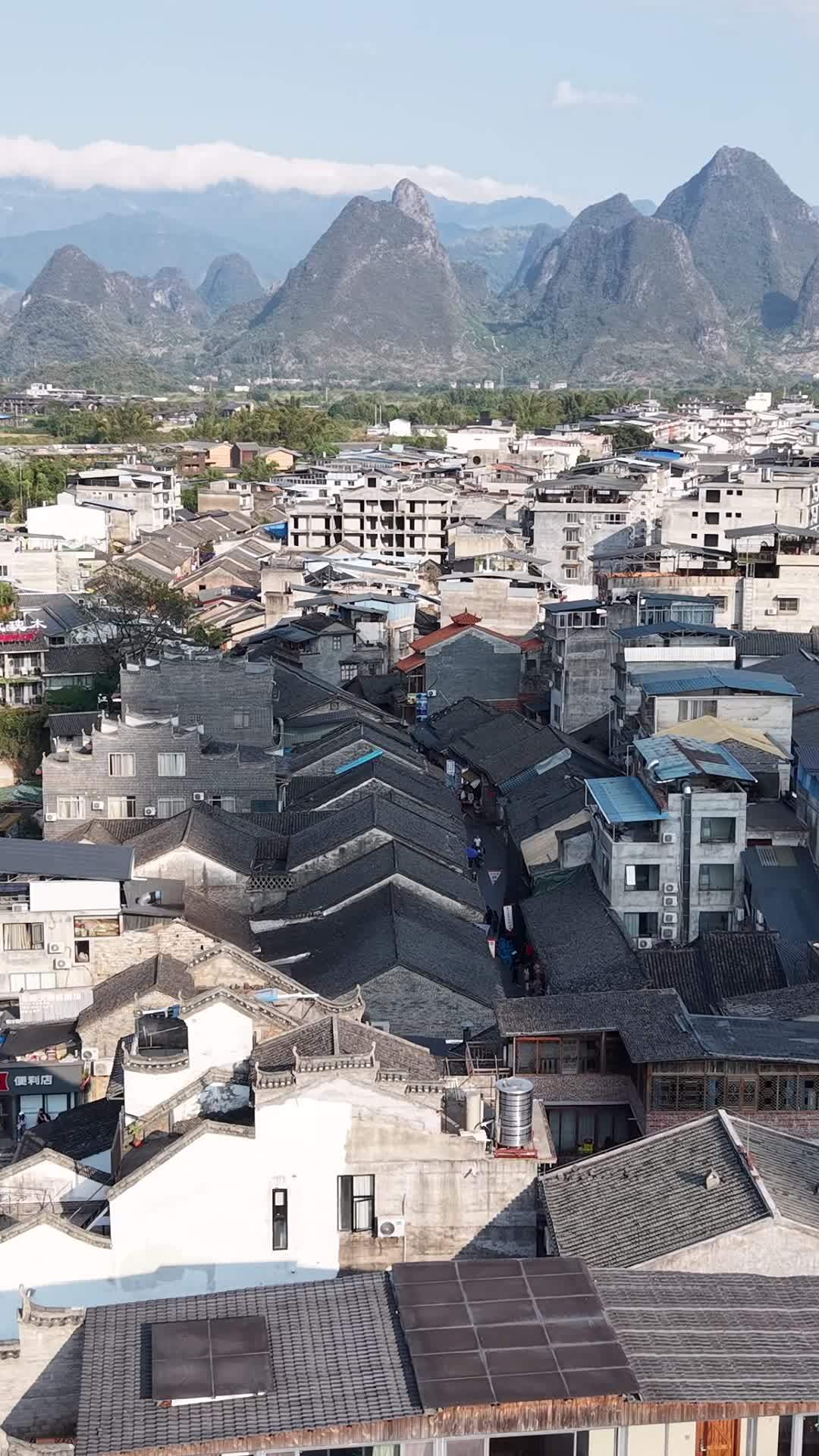 古镇山景