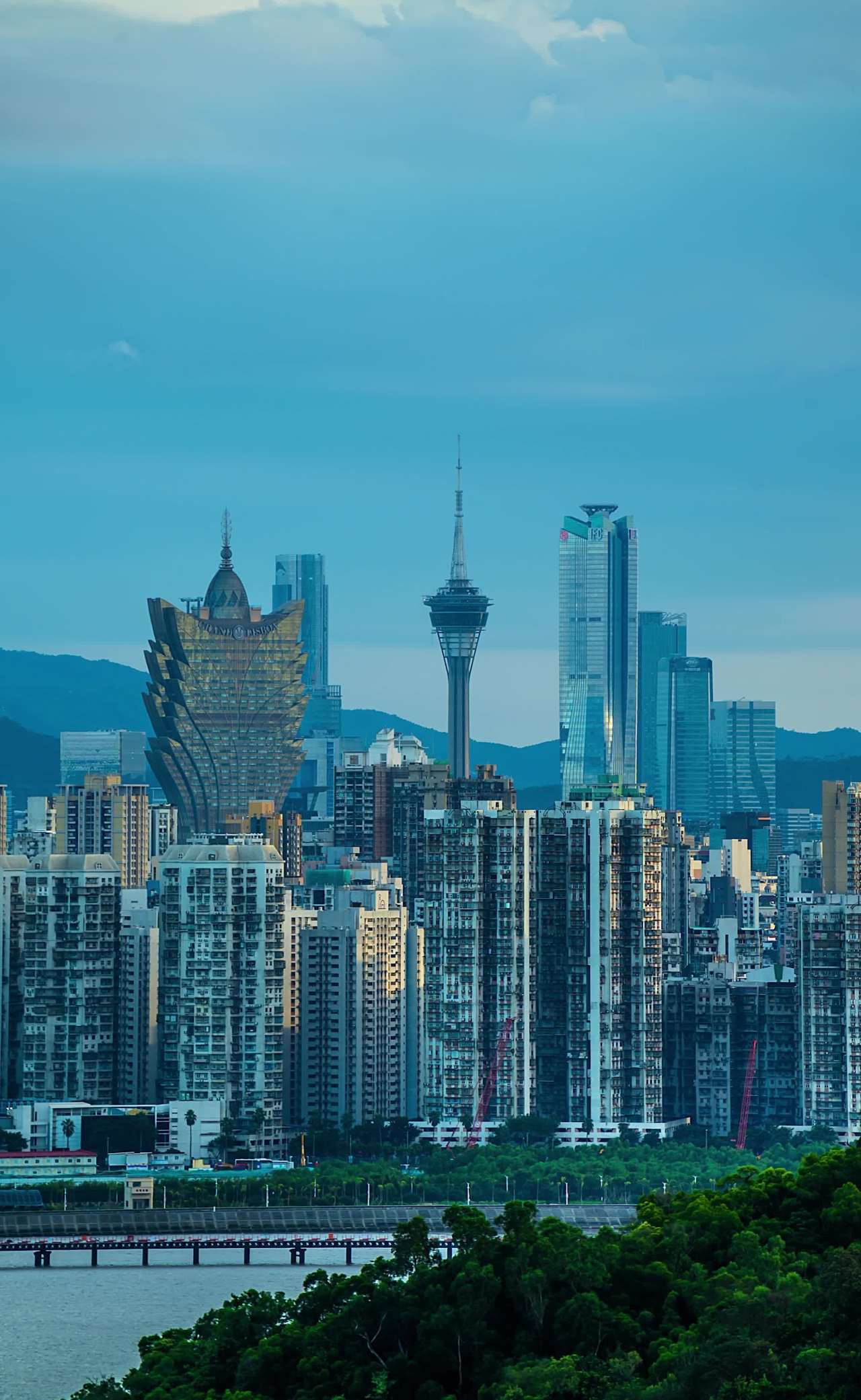 横琴澳门城市高楼同框 