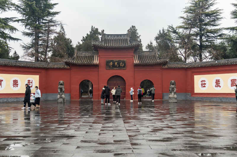 雨后白马寺