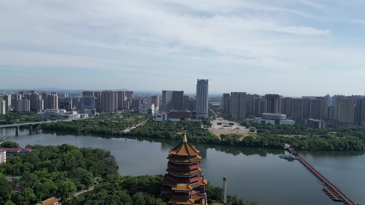  航拍江西鹰潭公园北极阁