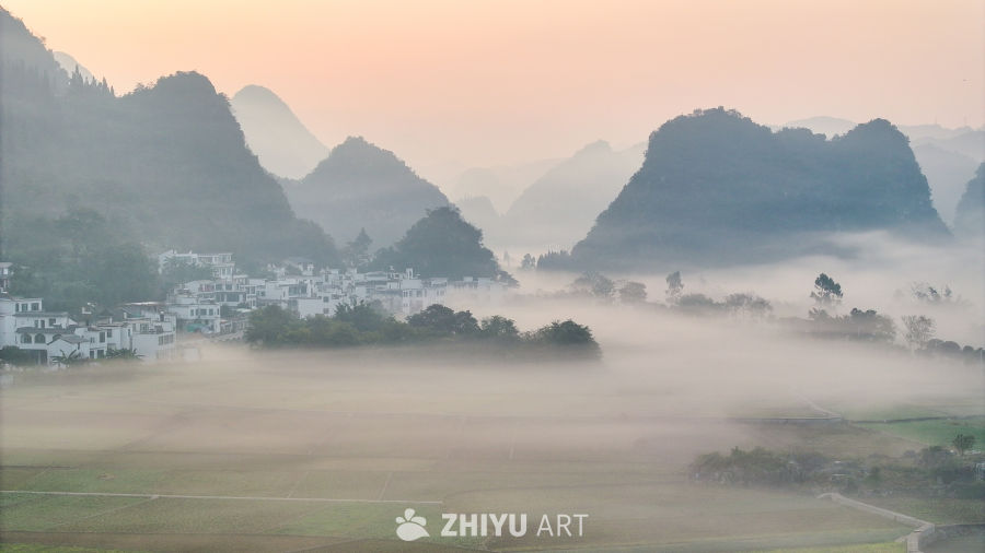 水墨画般的乡村晨景 34