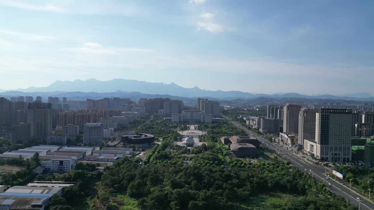 航拍江西上饶市民公园