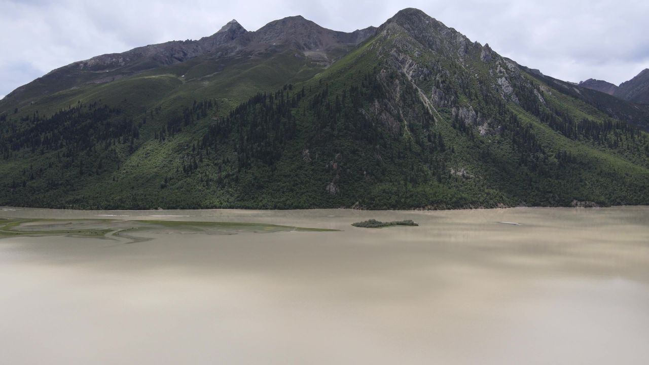 航拍然乌湖汛水期 8